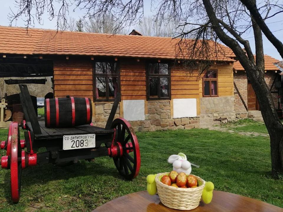 Villa Etno Kuca Nikolov Dimitrovgrad Exterior foto